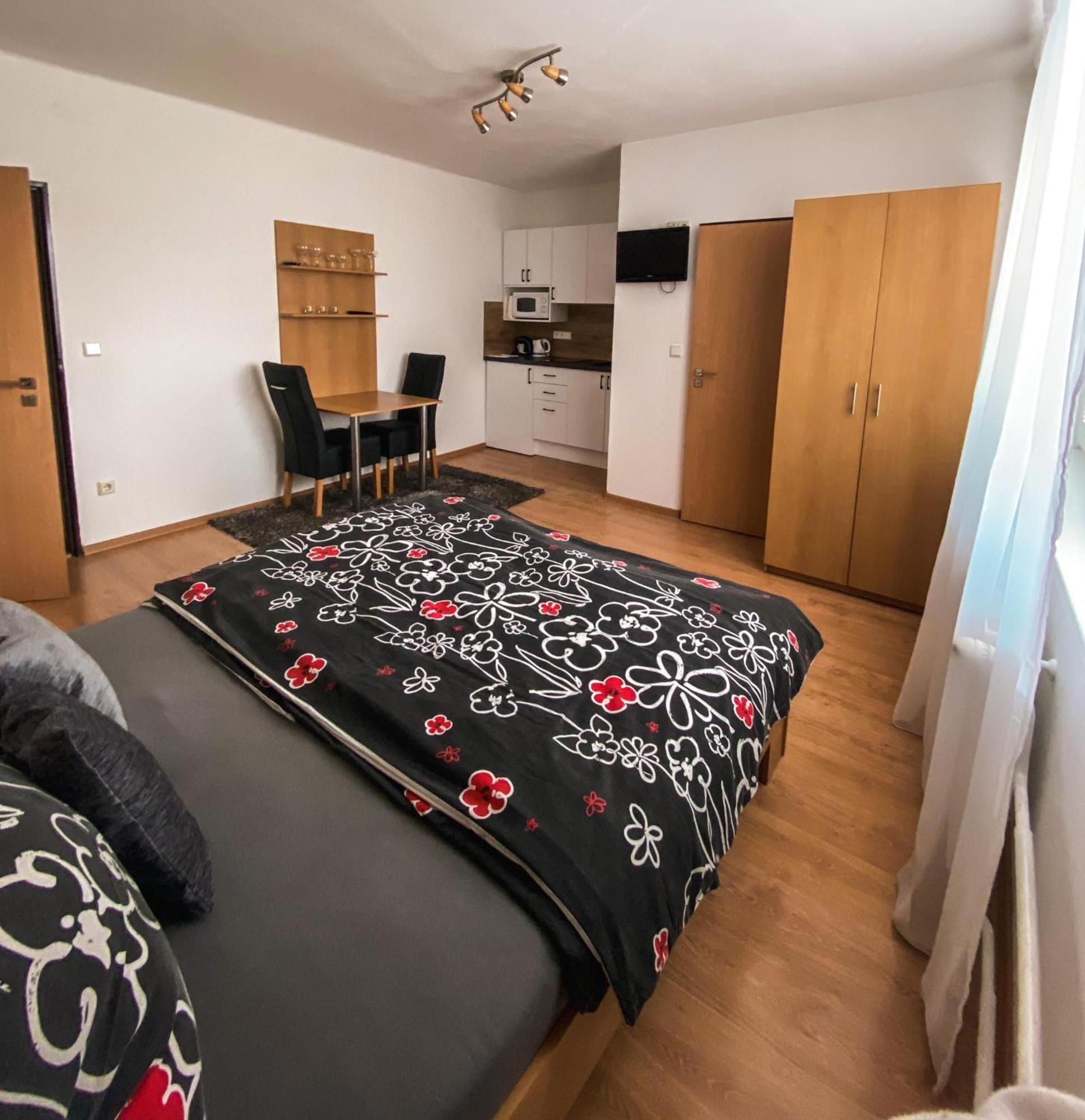 Apartmanovy Dom Adriana Zuberec Ngoại thất bức ảnh